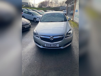 Used Vauxhall Insignia 2016 for sale - 77270960: Photo