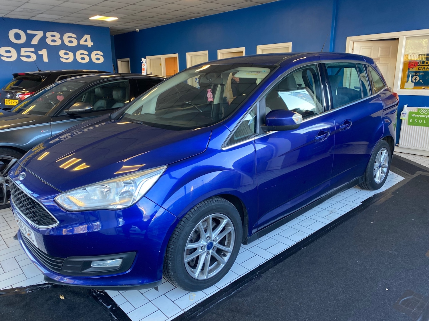 Used Ford Grand C-Max 2016 for sale - 76234251: Photo 3