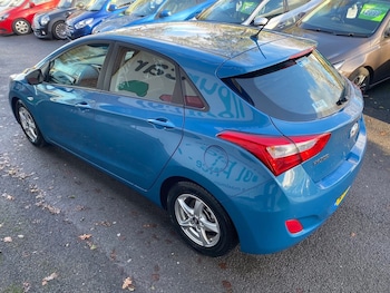 Used Hyundai i30 2013 for sale - 76766079: Photo