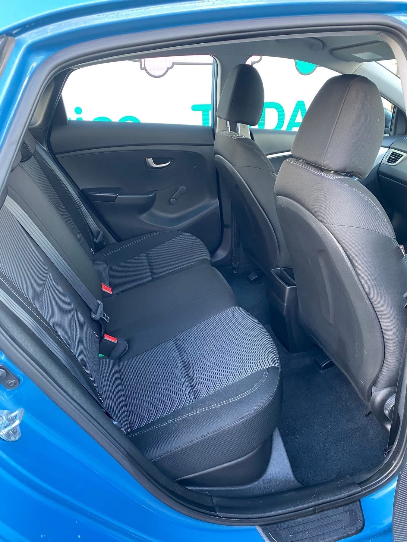 Used Hyundai i30 2013 for sale - 76766079: Photo 7