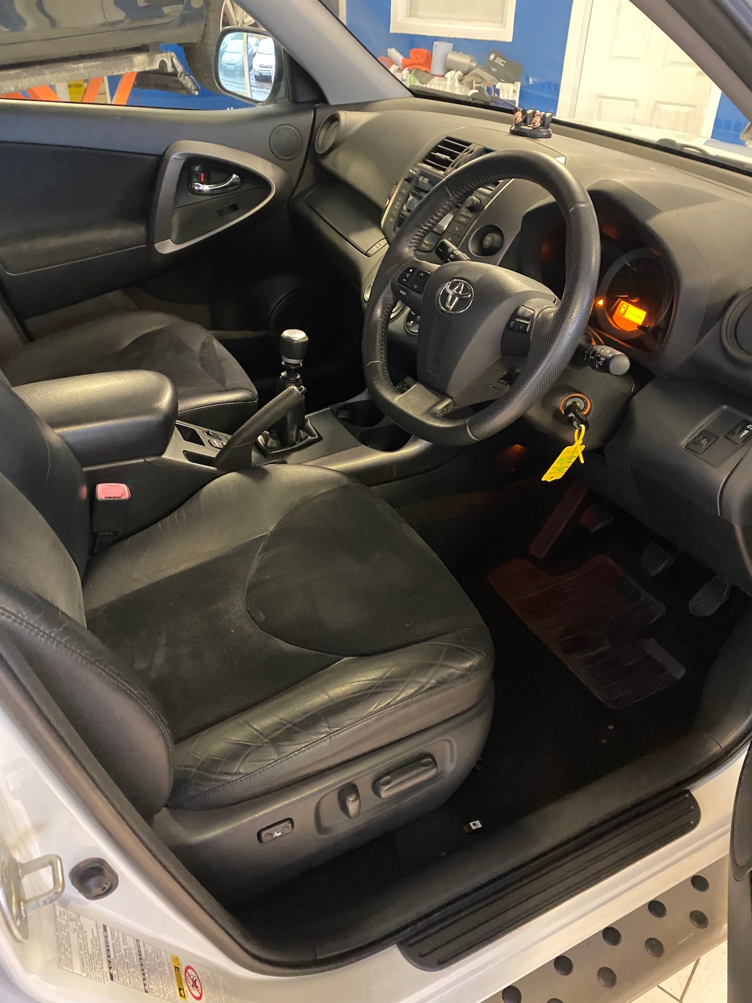 Used Toyota RAV4 2011 for sale - 76565294: Photo 7