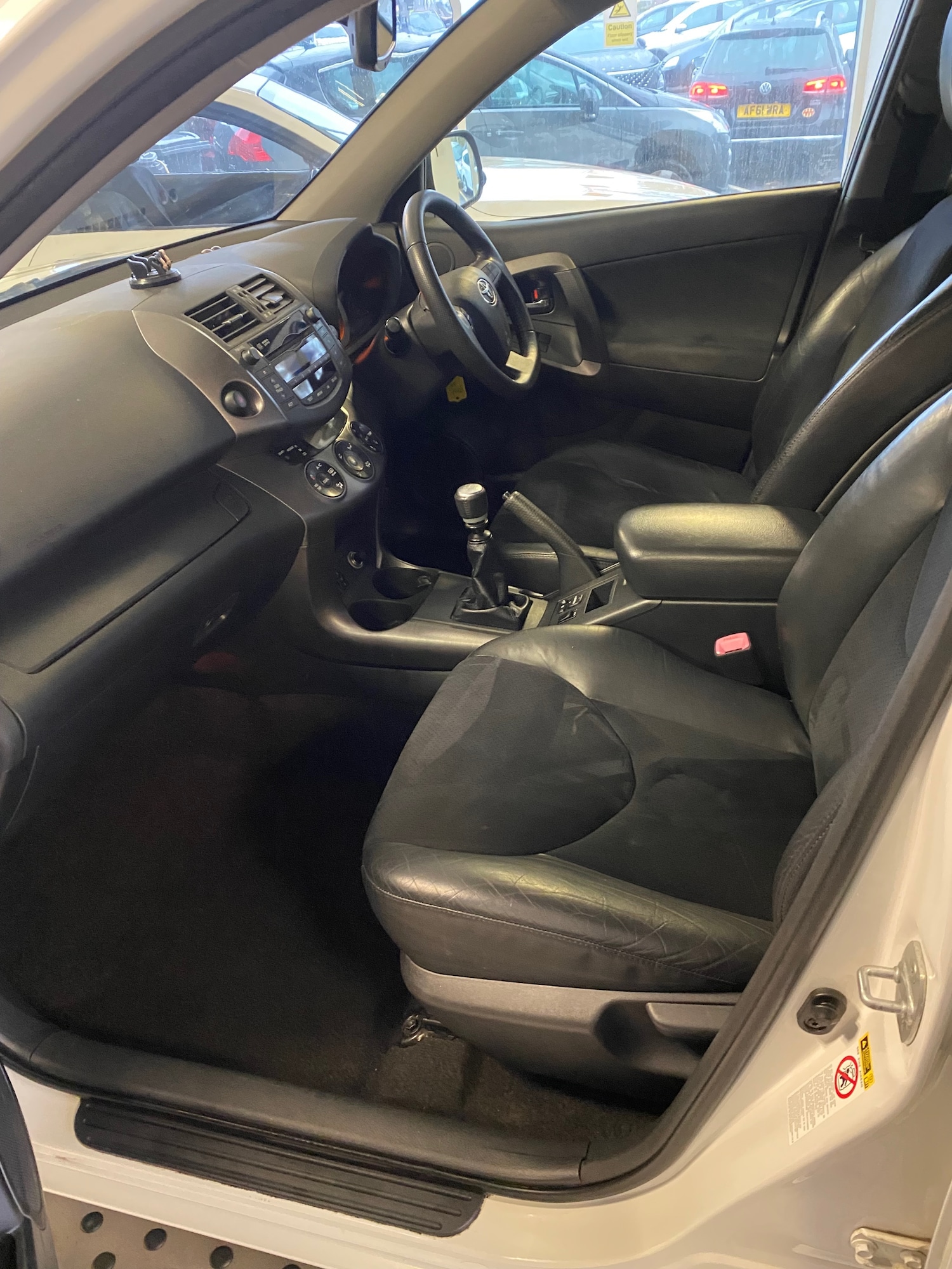 Used Toyota RAV4 2011 for sale - 76565294: Photo 8