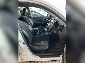Used Toyota RAV4 2011 for sale - 78555691: Photo