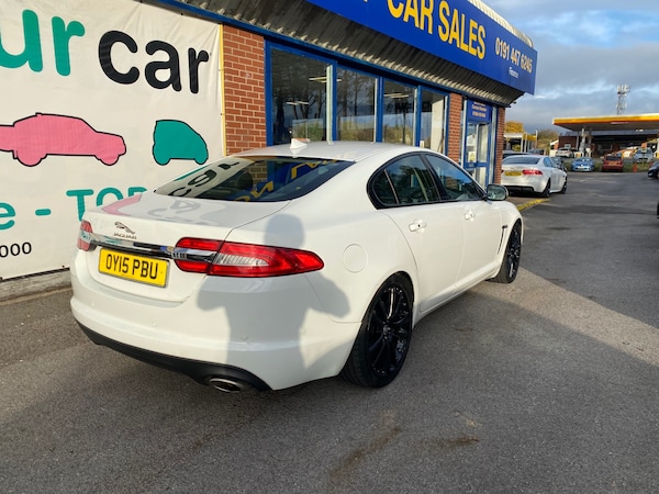 Used Jaguar XF 2015 for sale - 76218763: Photo 4