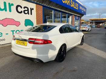 Used Jaguar XF 2015 for sale - 76218763: Photo 4