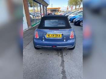 Used MINI Convertible 2004 for sale - 75514364: Photo