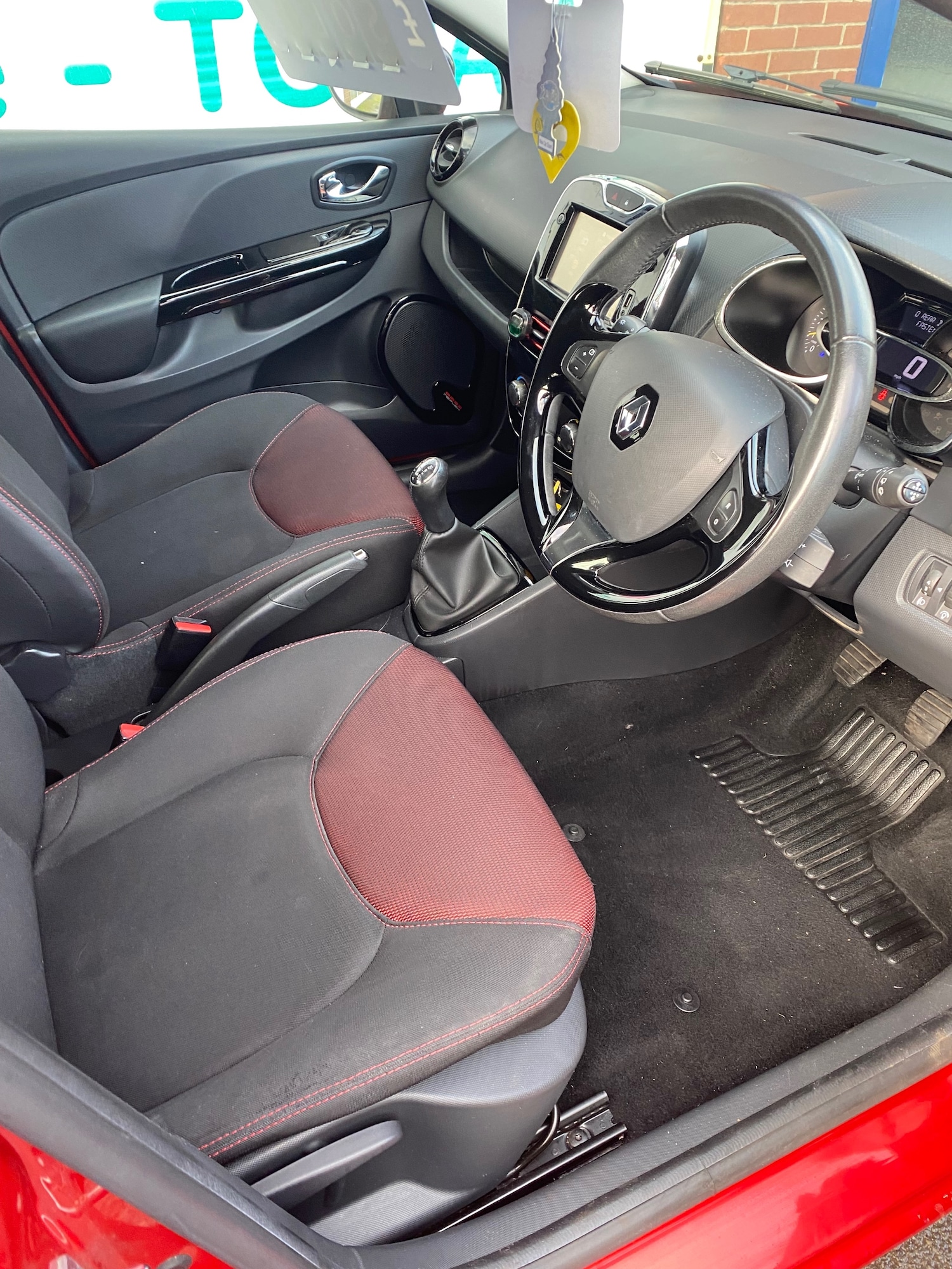 Used Renault Clio 2014 for sale - 77391957: Photo 7