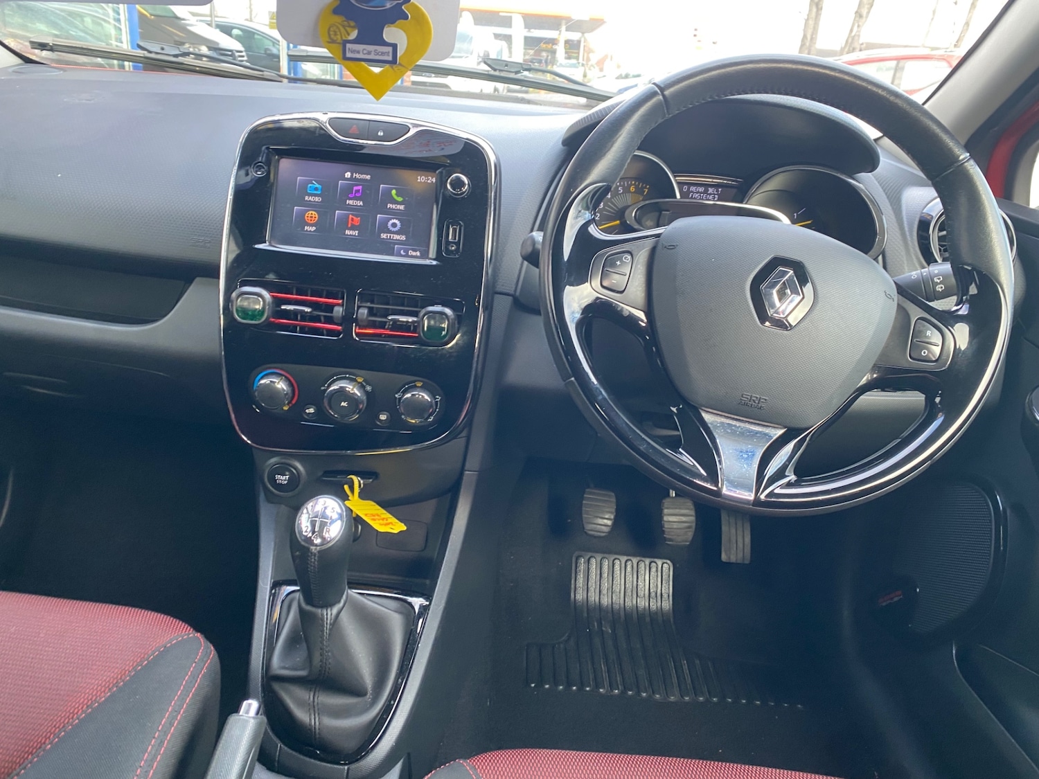 Used Renault Clio 2014 for sale - 77391957: Photo 9