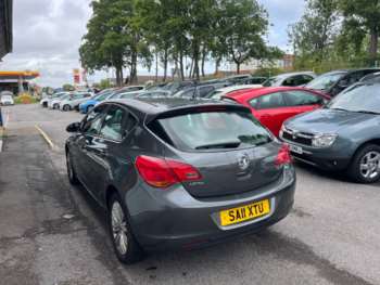 Used Vauxhall Astra 2011 for sale - 75121000: Photo