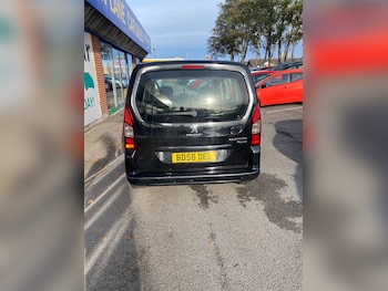 Used Peugeot Partner Tepee 2012 for sale - 76363103: Photo