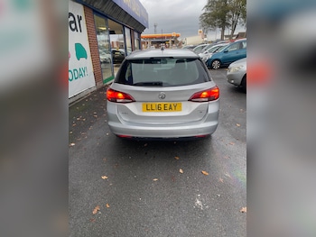 Used Vauxhall Astra 2016 for sale - 76544336: Photo