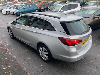 Used Vauxhall Astra 2016 for sale - 76544336: Photo