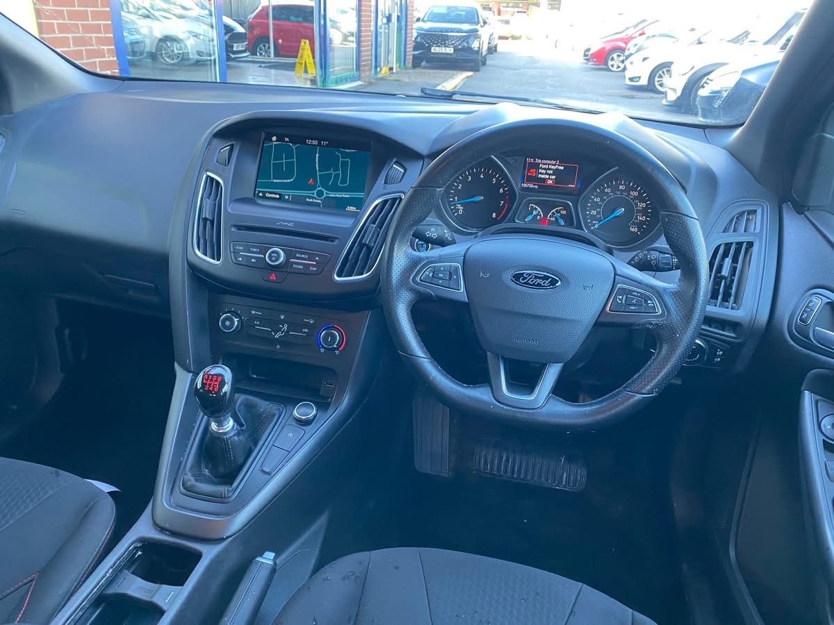 Used Ford Focus 2017 for sale - 76553666: Photo 5