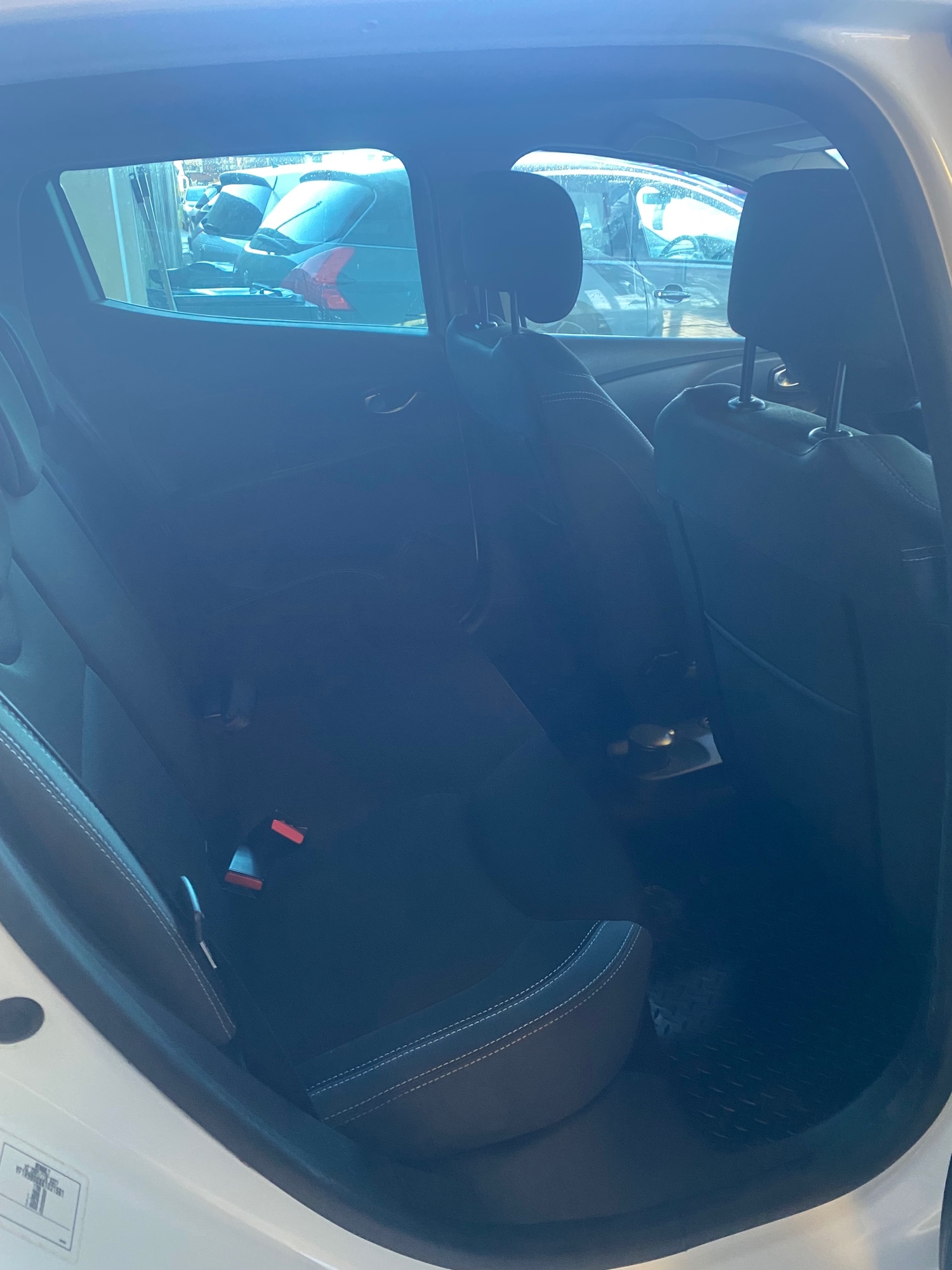 Used Renault Clio 2018 for sale - 76892194: Photo 7