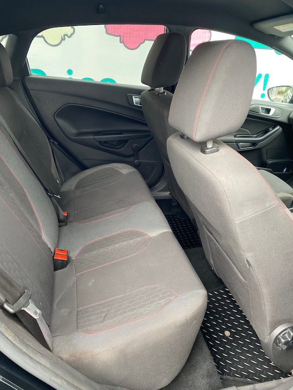 Used Ford Fiesta 2017 for sale - 75535966: Photo 5