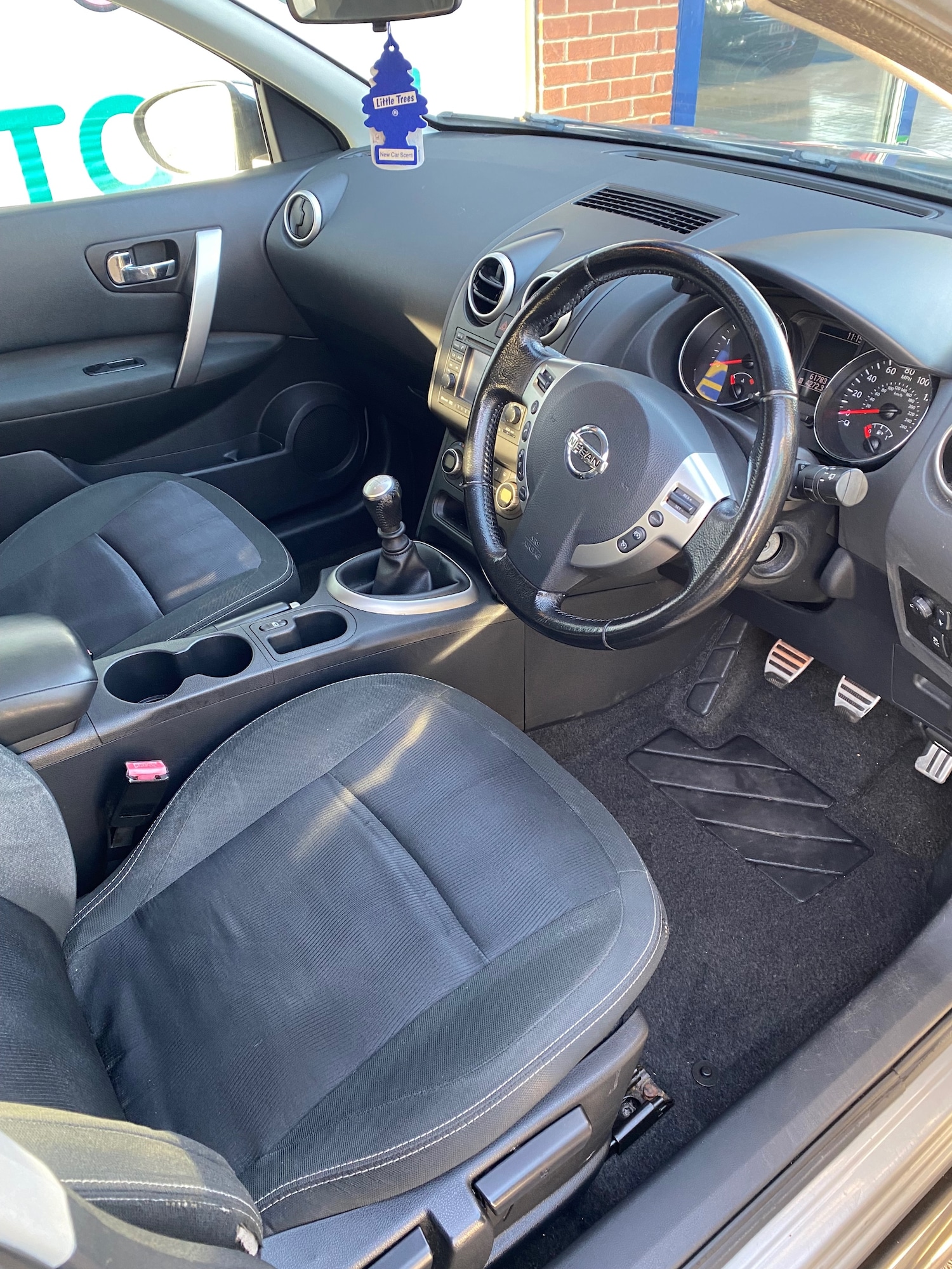 Used Nissan Qashqai 2011 for sale - 76706130: Photo 4