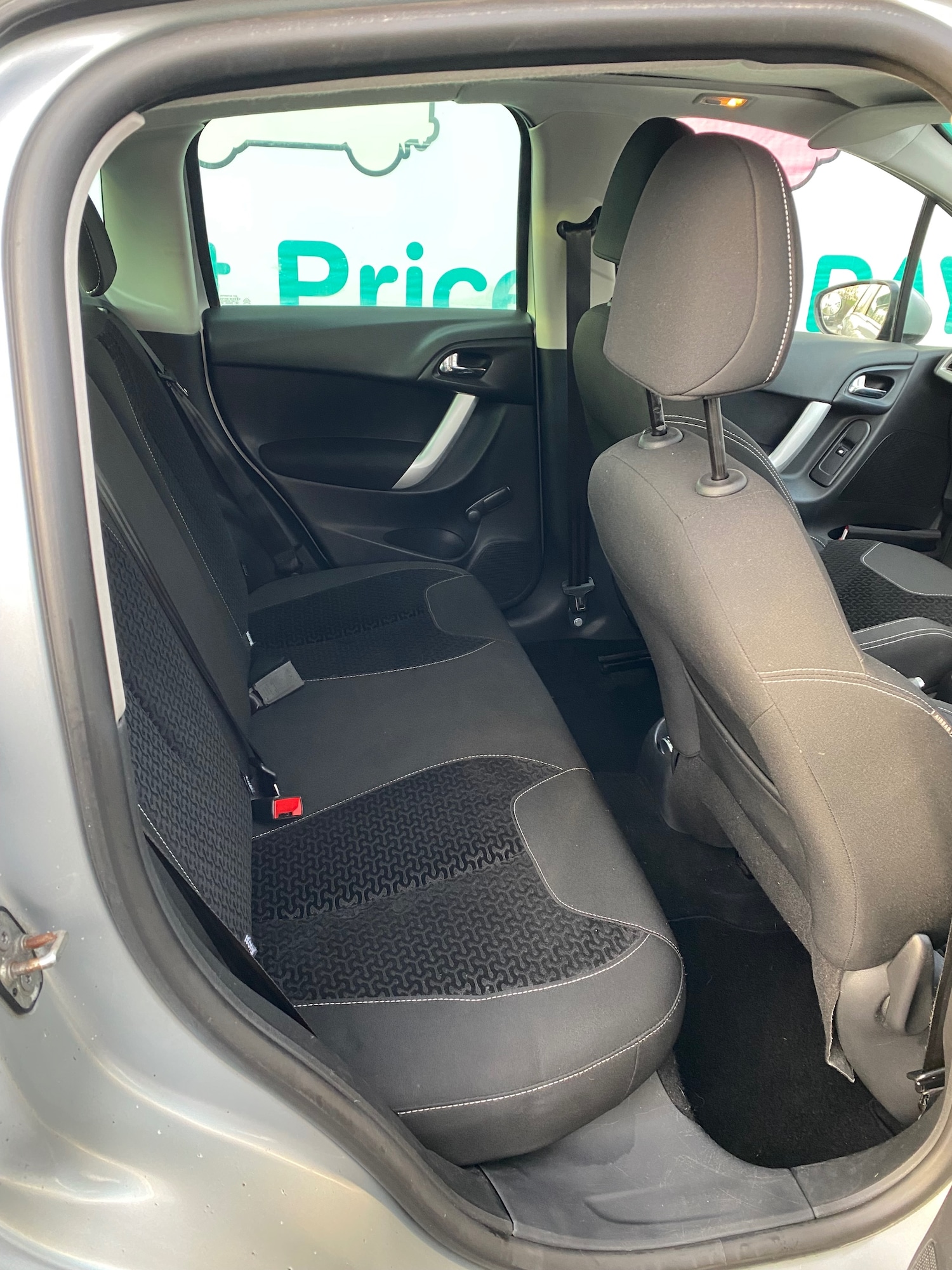 Used Citroen C3 2011 for sale - 76829578: Photo 6