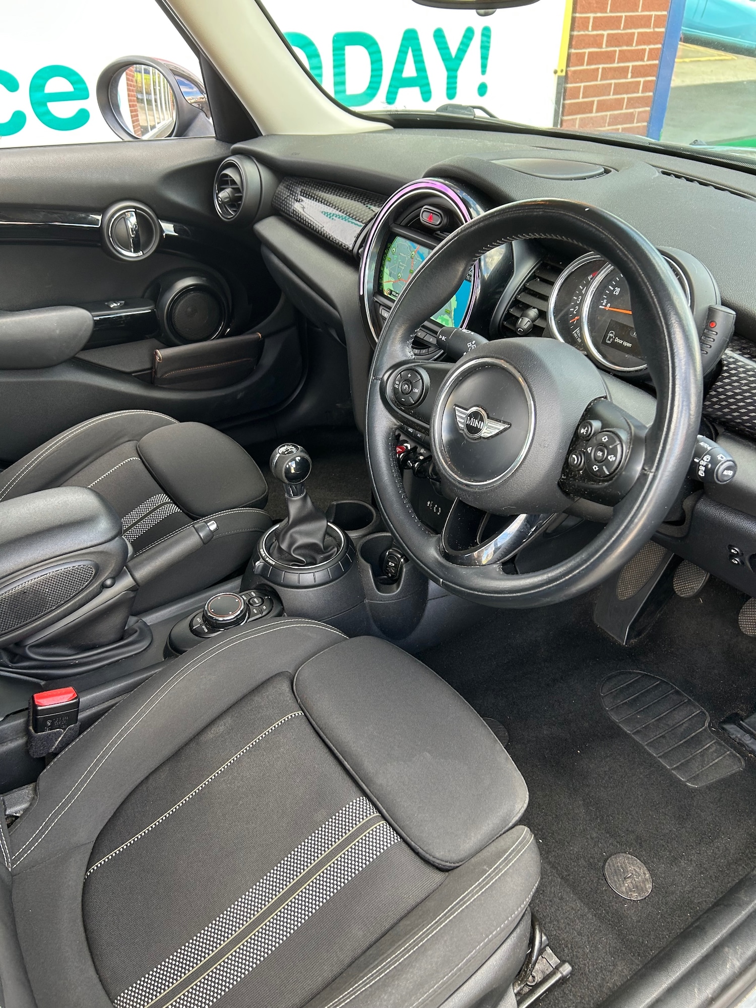 Used MINI Hatch 2017 for sale - 78079361: Photo 6