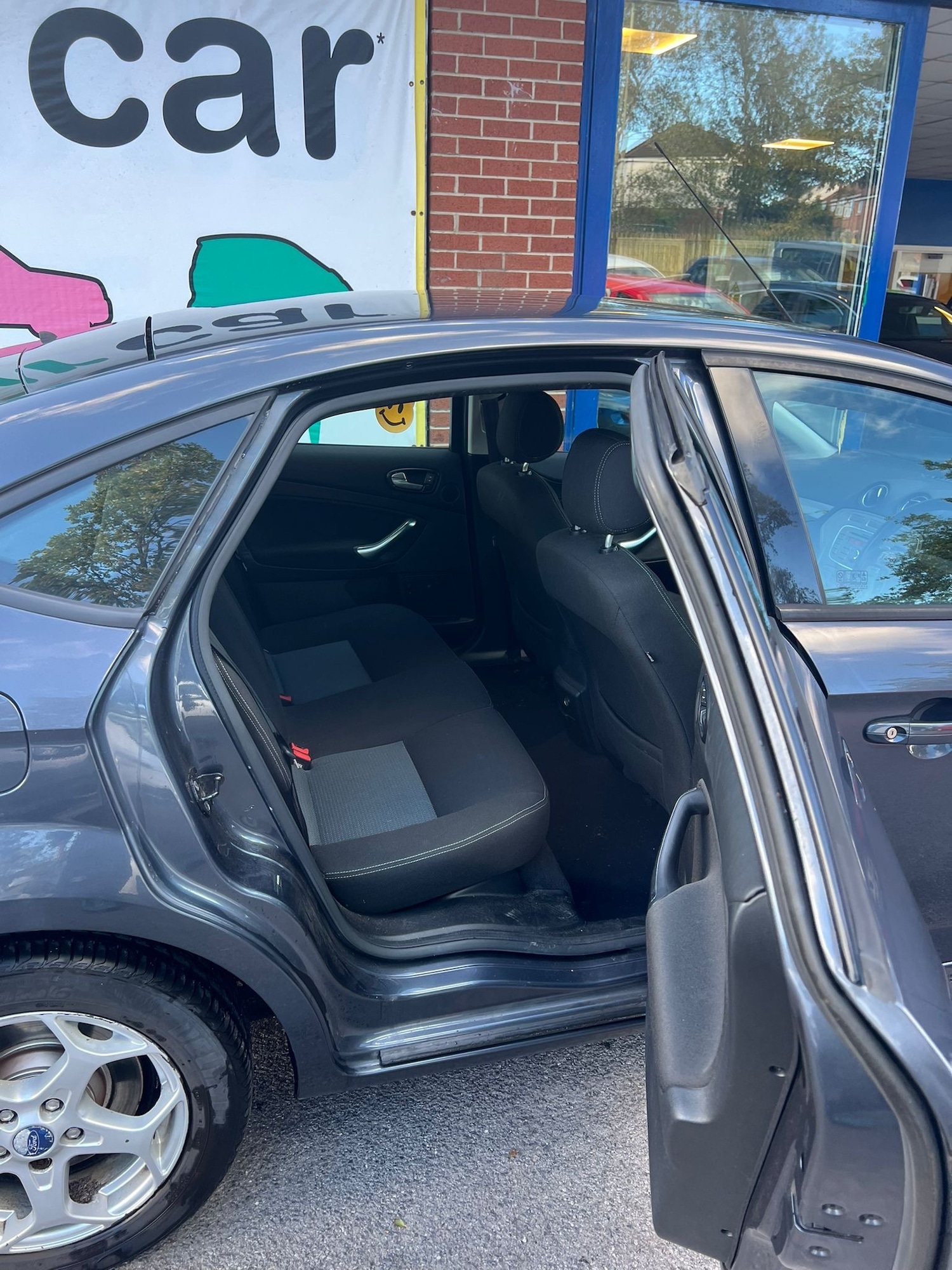 Used Ford Mondeo 2010 for sale - 76027639: Photo 5