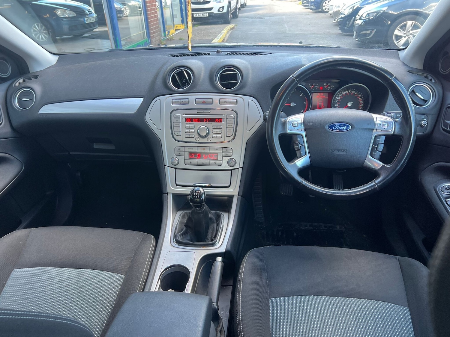 Used Ford Mondeo 2010 for sale - 76027639: Photo 6