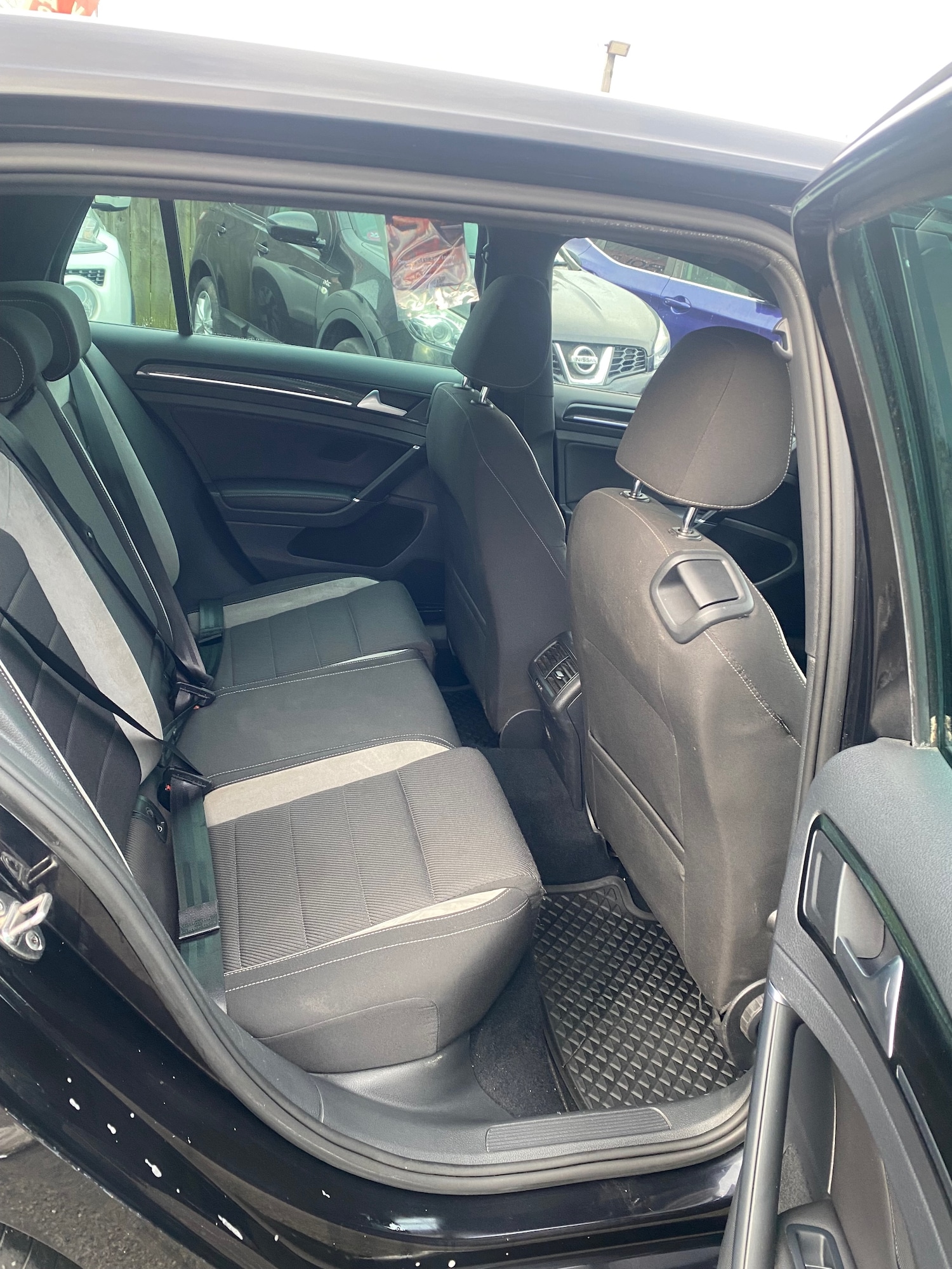 Used Volkswagen Golf 2016 for sale - 77616125: Photo 5