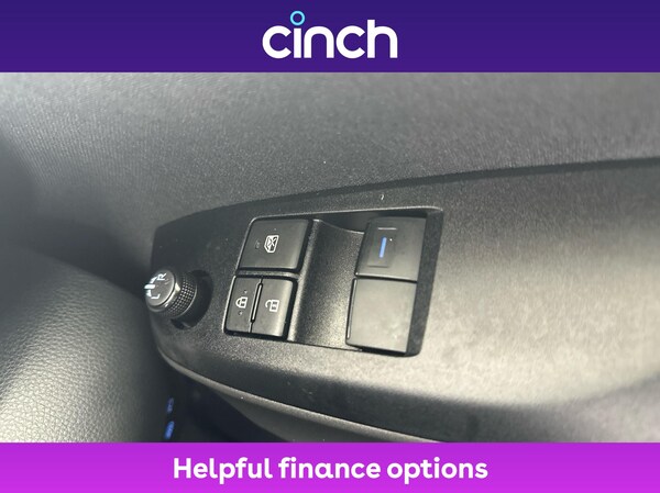 Used Toyota Yaris 2022 for sale - 76211483: Photo 35