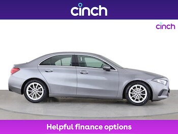 Used Mercedes-Benz A-Class 2020 for sale - 76217610: Photo 2