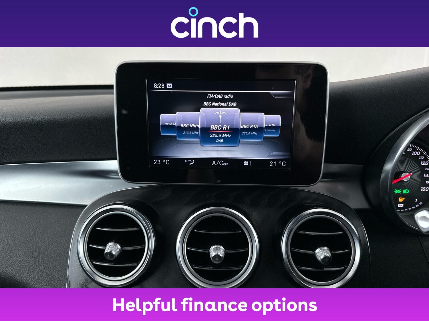 Used Mercedes-Benz GLC 2017 for sale - 76731758: Photo 17