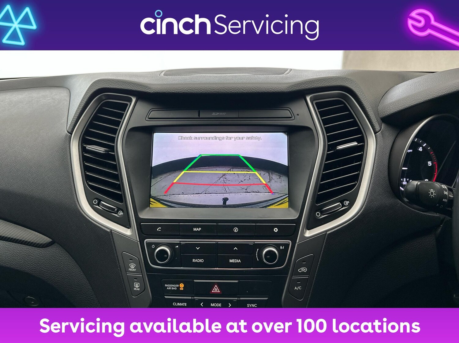 Used Hyundai Santa Fe 2017 for sale - 76888955: Photo 31