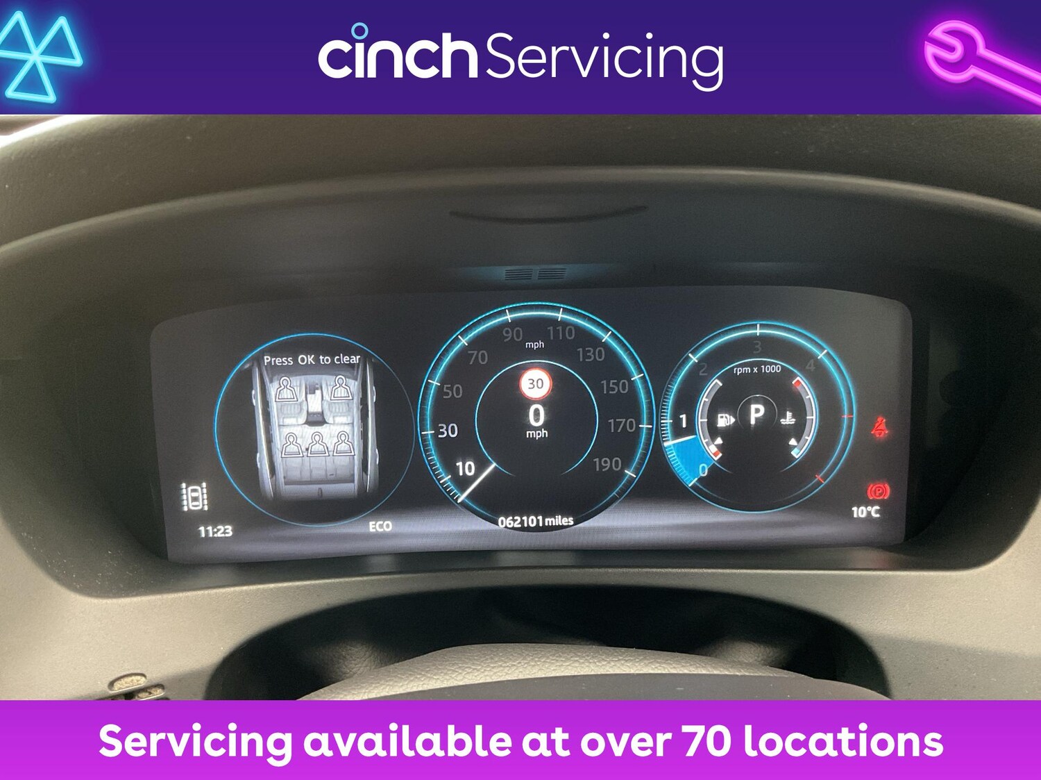 Used Jaguar F-Pace 2017 for sale - 76767918: Photo 18