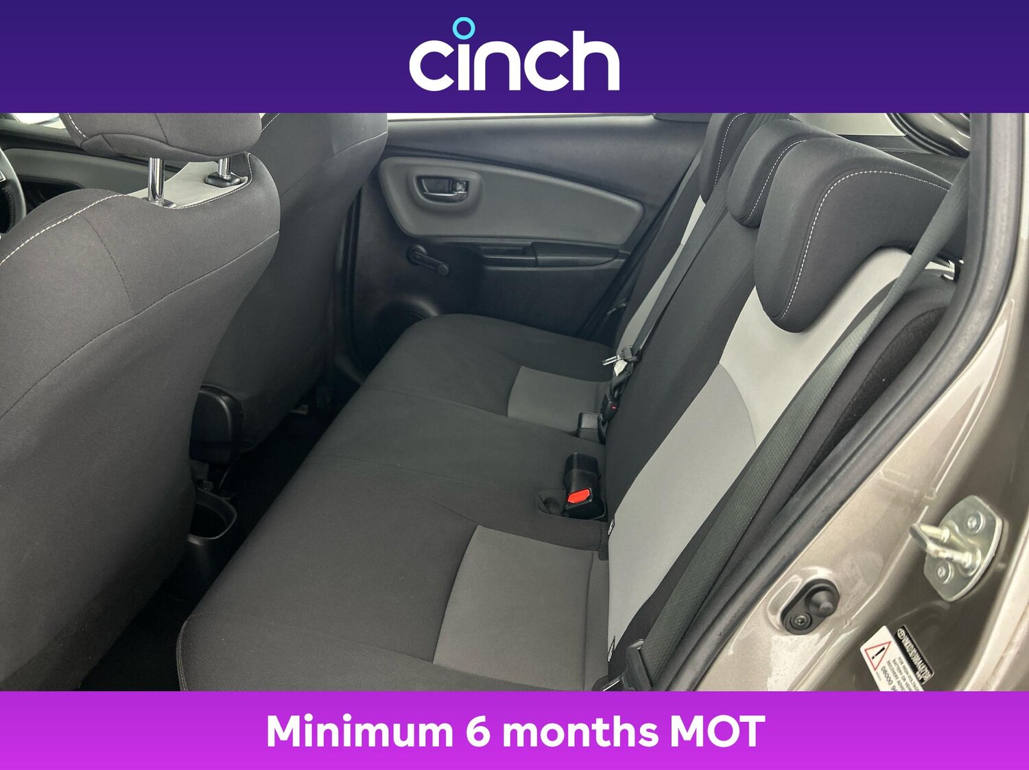 Used Toyota Yaris 2018 for sale - 76416468: Photo 20