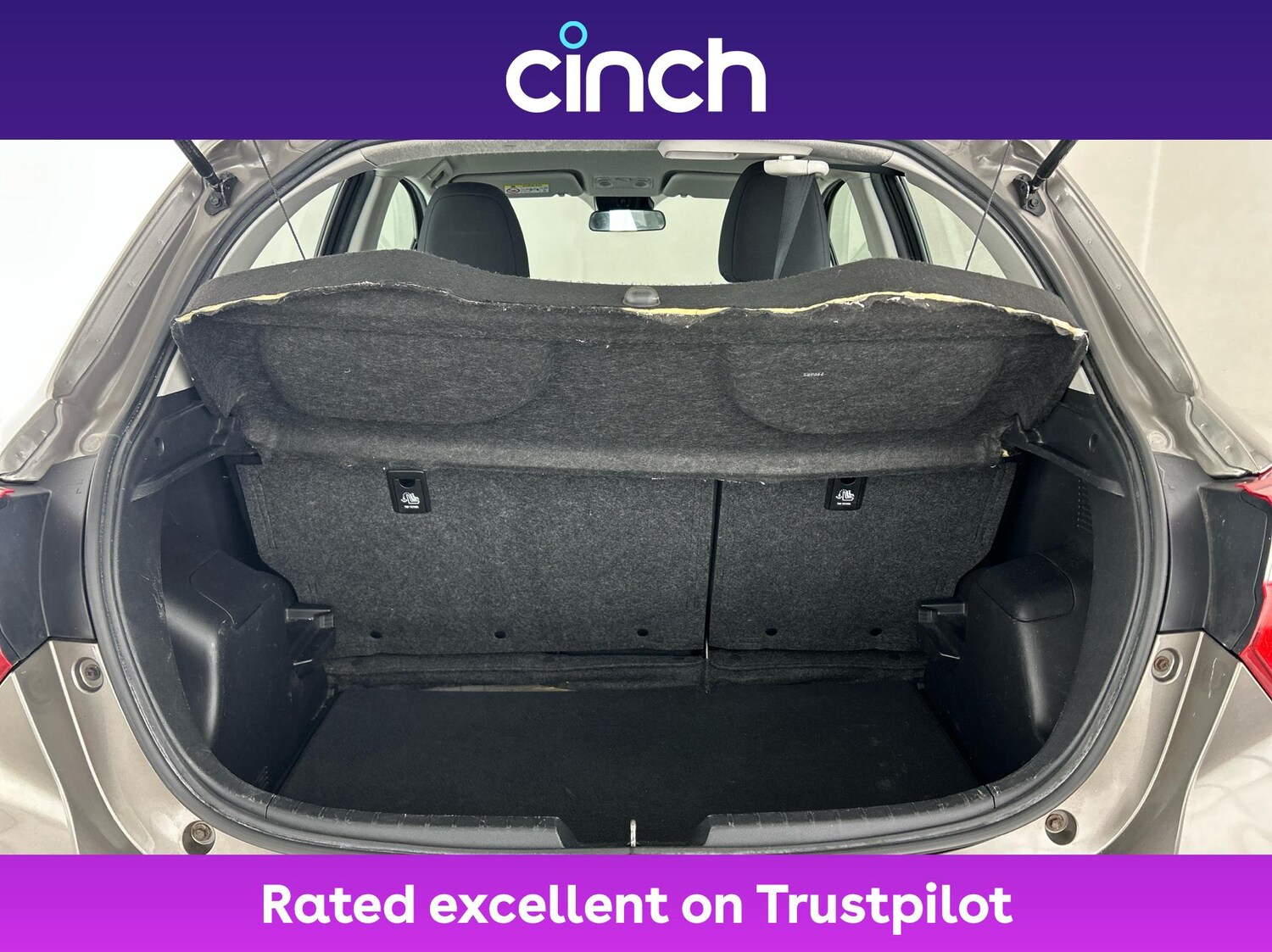 Used Toyota Yaris 2018 for sale - 76416468: Photo 21