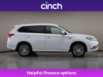 Used Mitsubishi Outlander 2020 for sale - 76112710: Photo 2