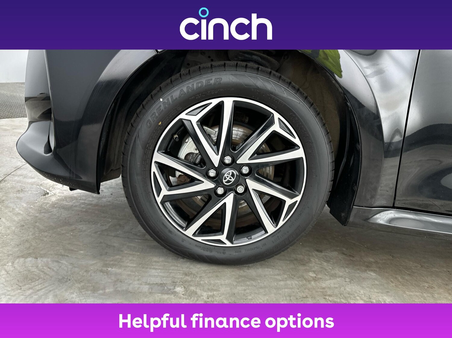 Used Toyota Yaris 2022 for sale - 76739771: Photo 24