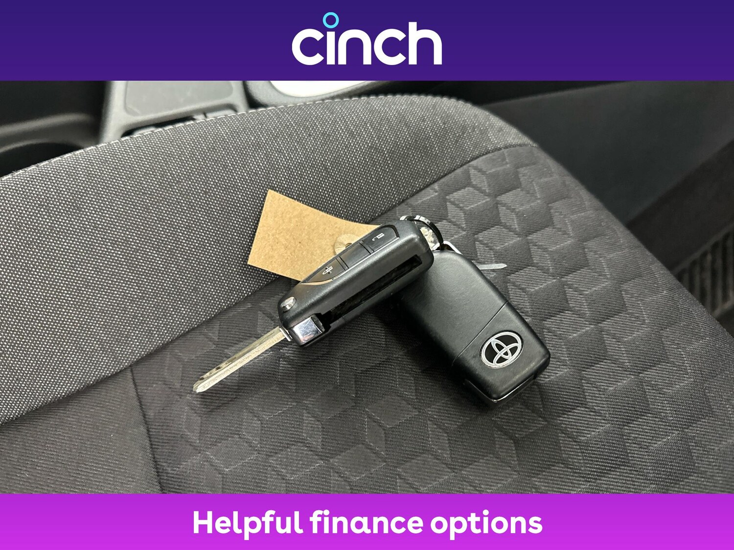 Used Toyota Yaris 2022 for sale - 76739771: Photo 30