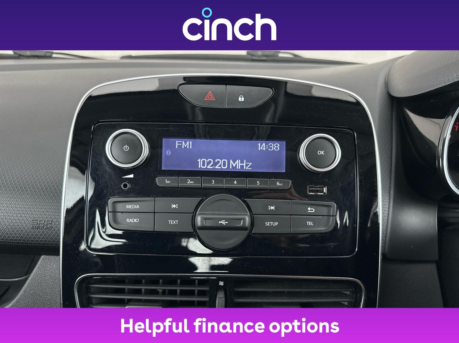 Used Renault Clio 2019 for sale - 76855252: Photo 17