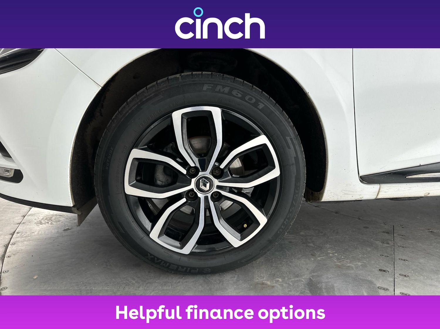 Used Renault Clio 2019 for sale - 76855252: Photo 24