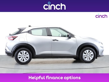 Used Nissan Juke 2023 for sale - 76112700: Photo