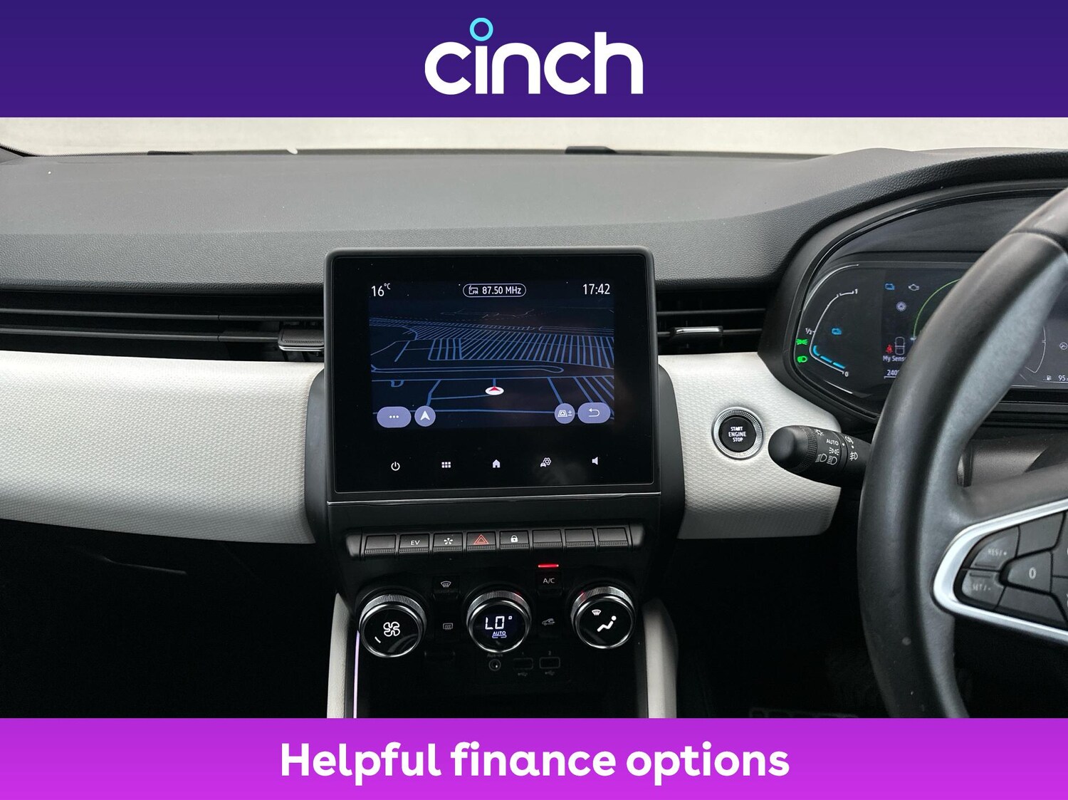 Used Renault Clio 2022 for sale - 76125300: Photo 17