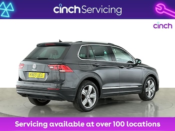 Used Volkswagen Tiguan 2019 for sale - 77020305: Photo