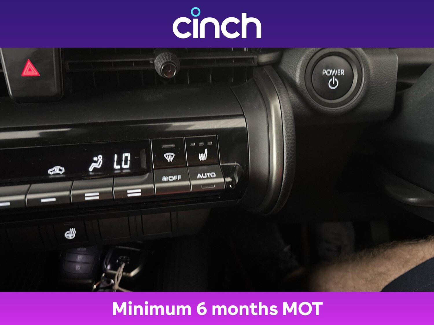 Used Toyota C-HR 2024 for sale - 76654629: Photo 32