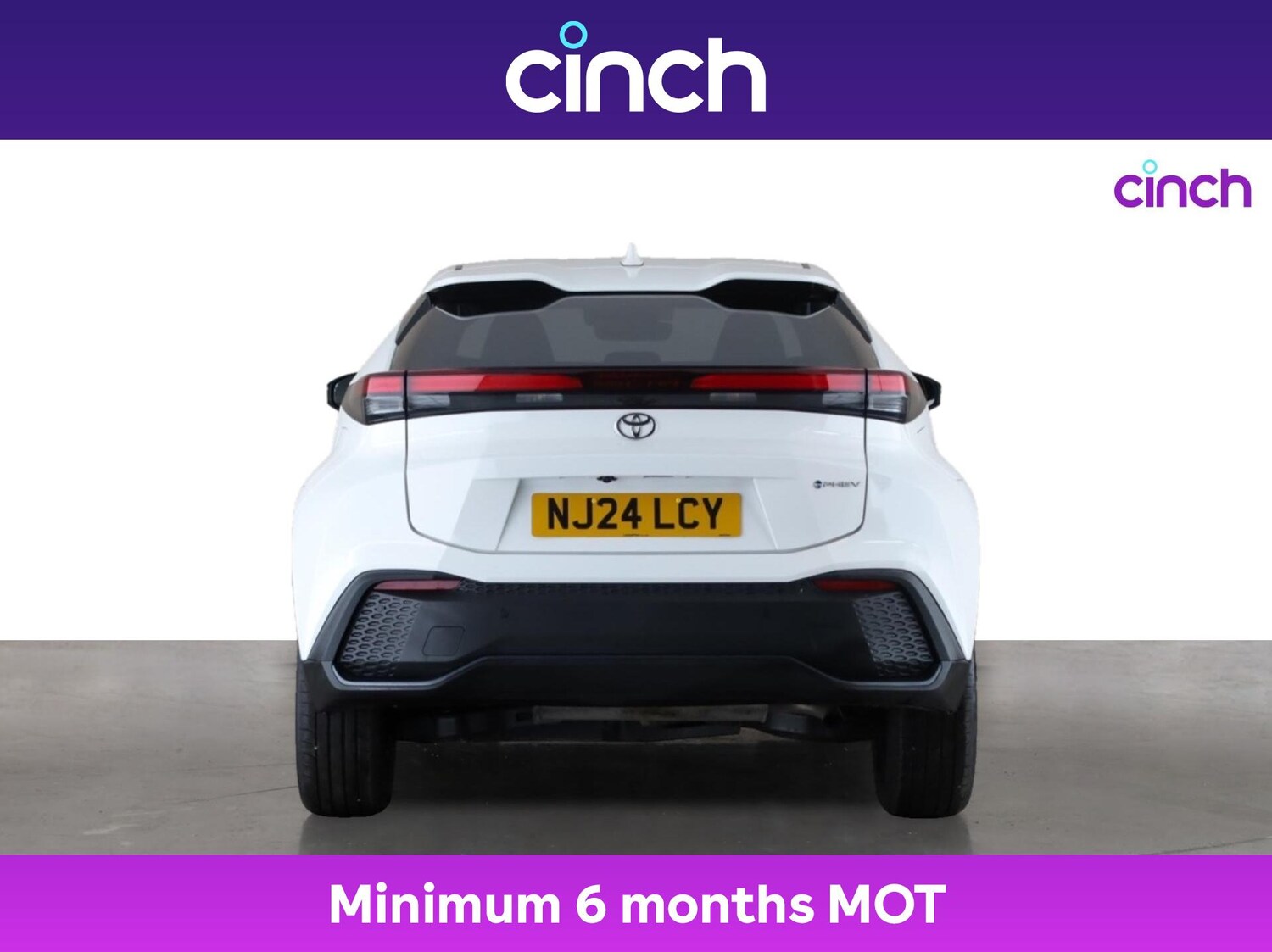 Used Toyota C-HR 2024 for sale - 76654629: Photo 5