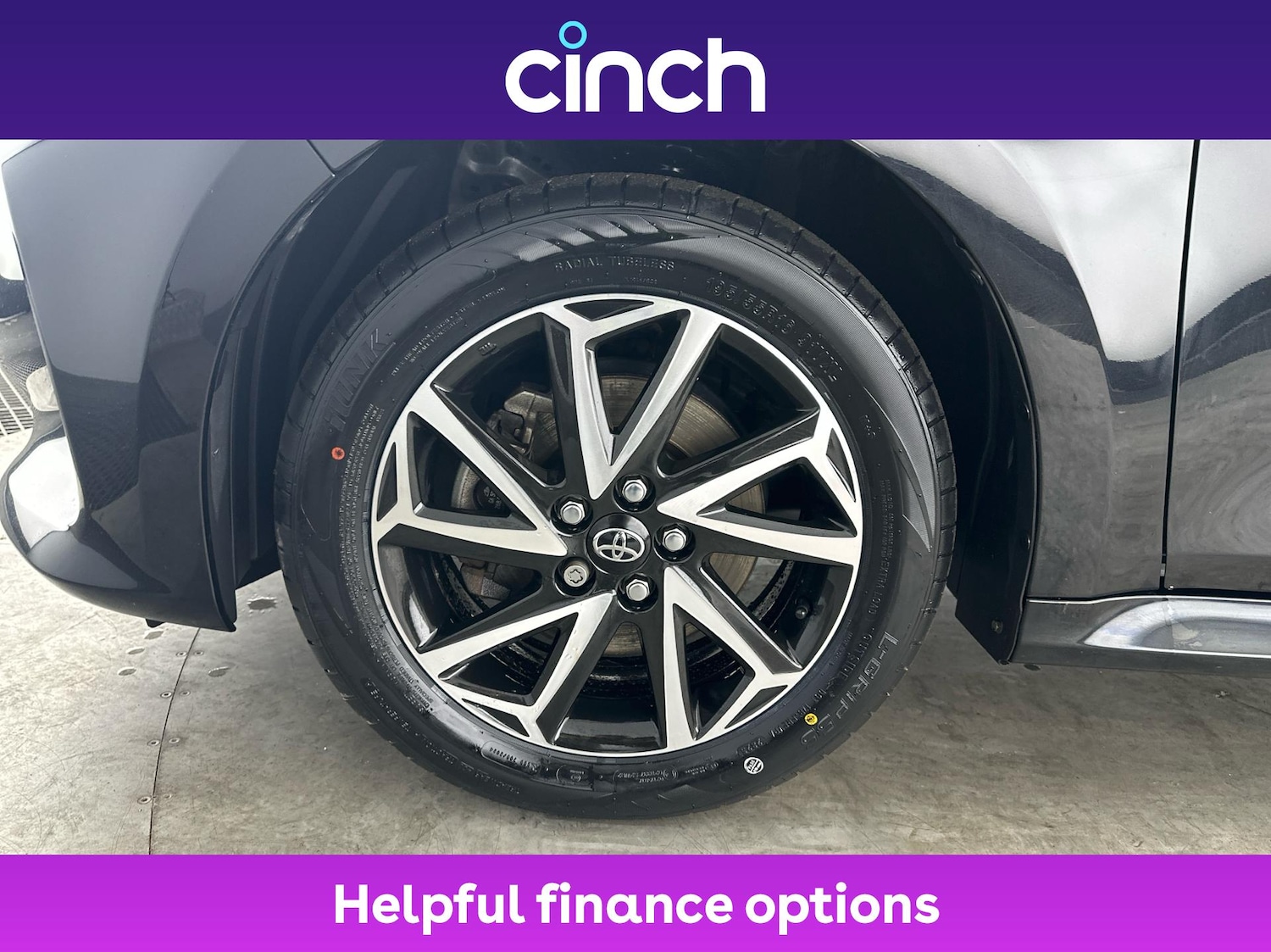 Used Toyota Yaris 2021 for sale - 76324337: Photo 24