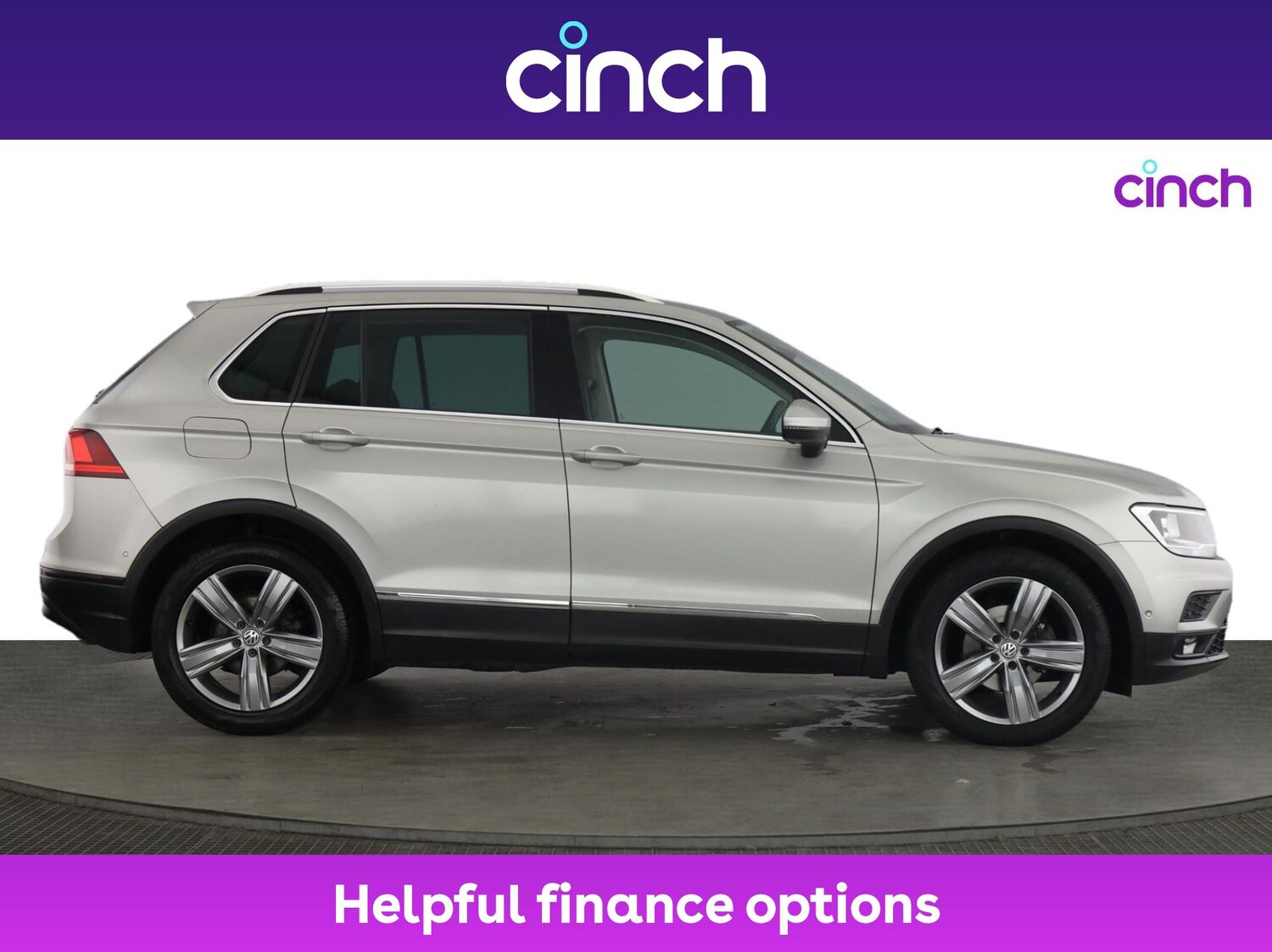 Used Volkswagen Tiguan 2019 for sale - 76250475: Photo 2