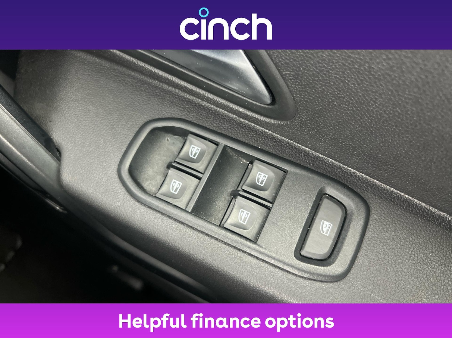 Used Dacia Duster 2018 for sale - 76961945: Photo 35