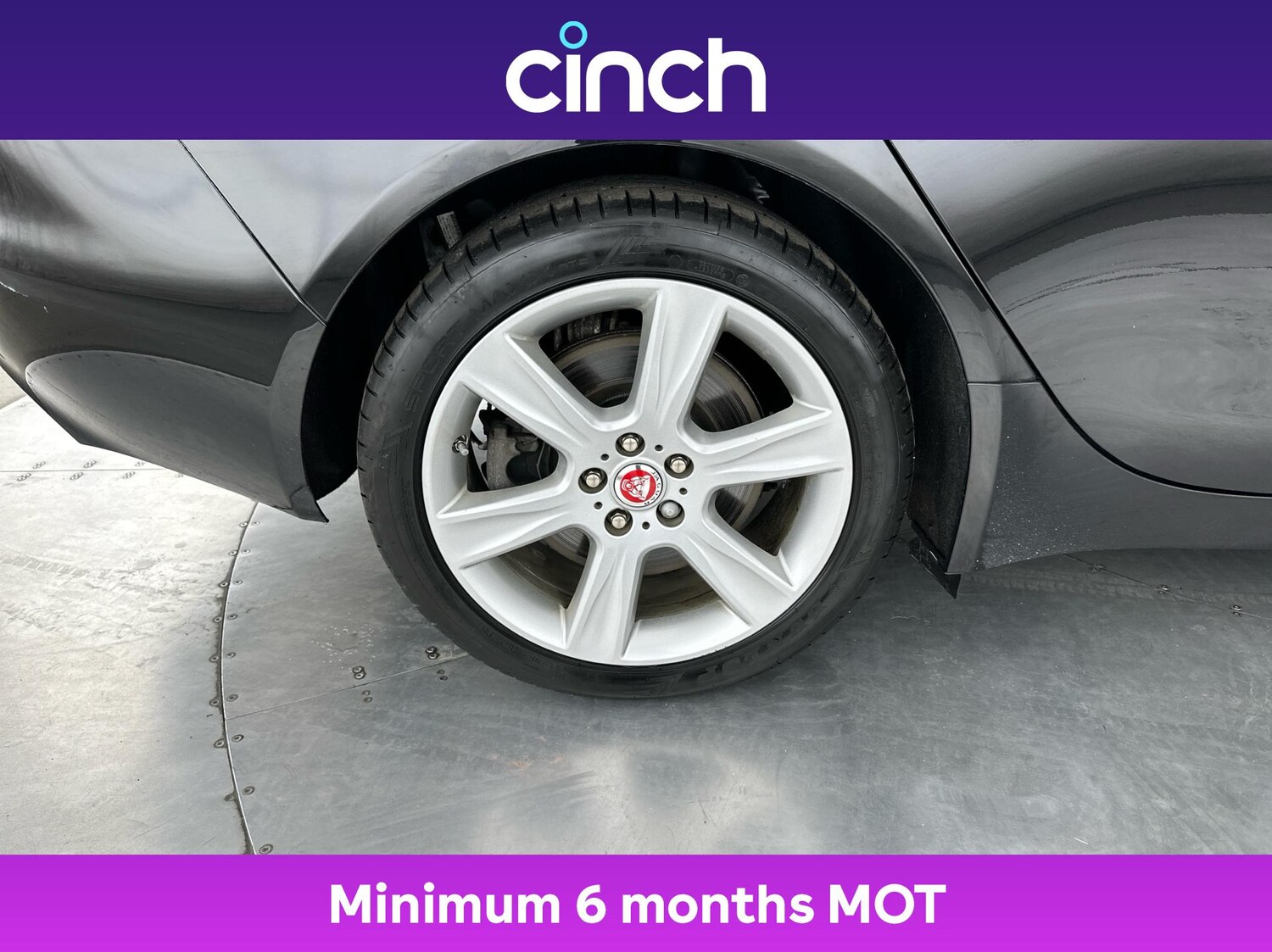 Used Jaguar XE 2019 for sale - 76884321: Photo 27