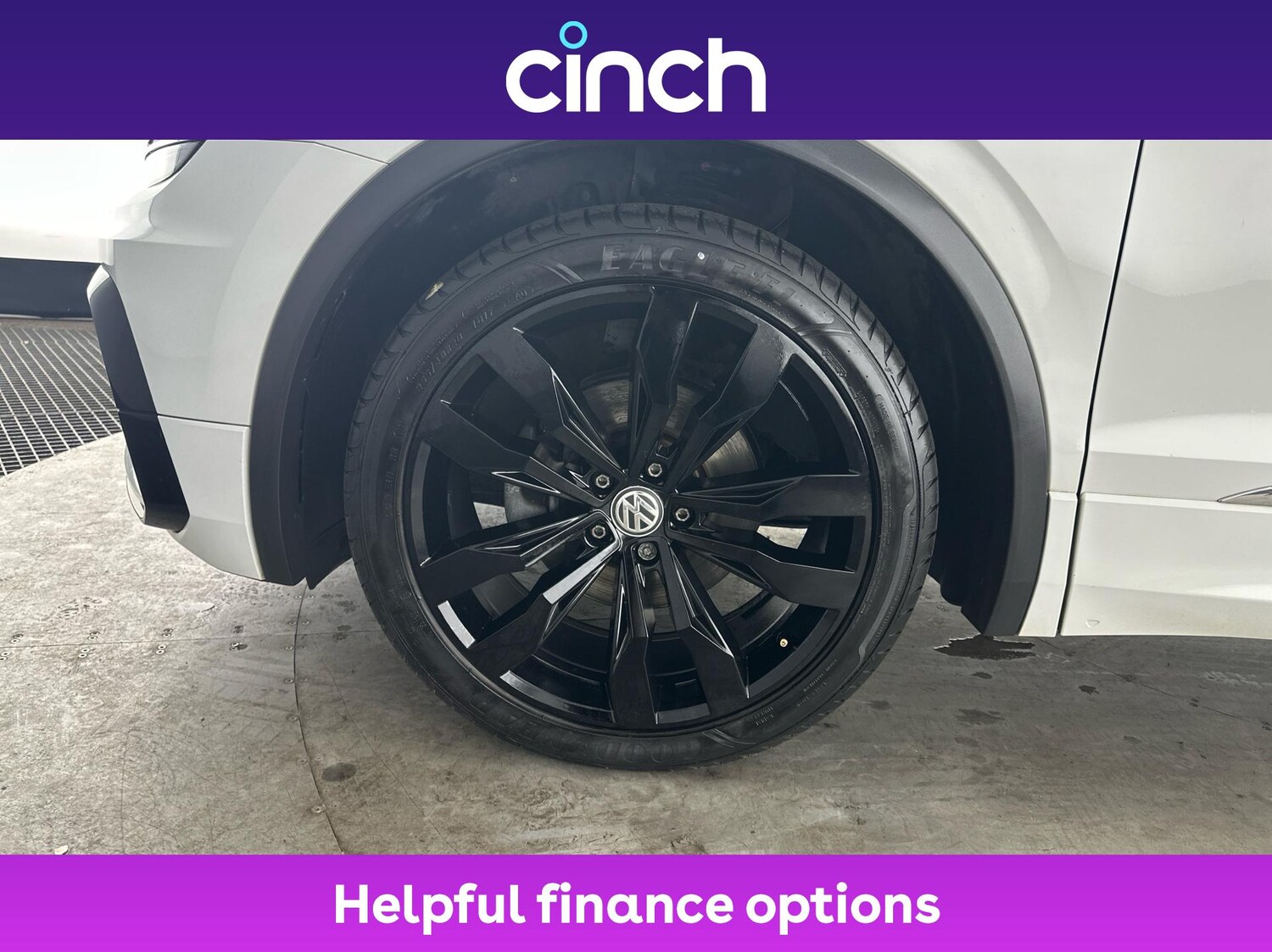 Used Volkswagen Tiguan 2017 for sale - 76574985: Photo 24