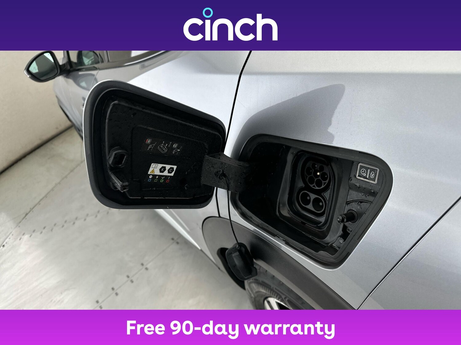 Used Peugeot E-2008 2022 for sale - 76623807: Photo 29