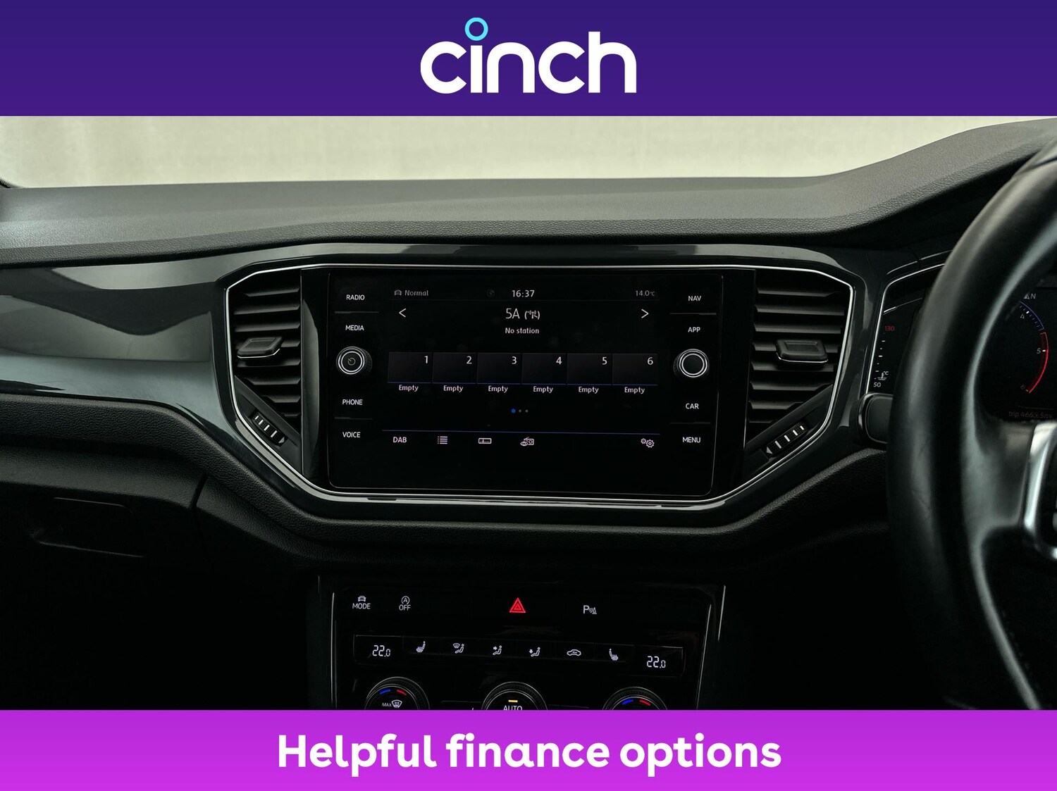 Used Volkswagen T-Roc 2018 for sale - 76438790: Photo 17