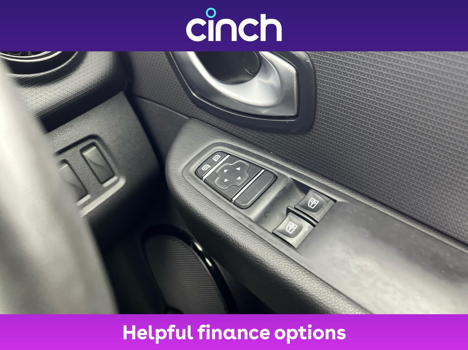 Used Renault Clio 2018 for sale - 76125258: Photo 35